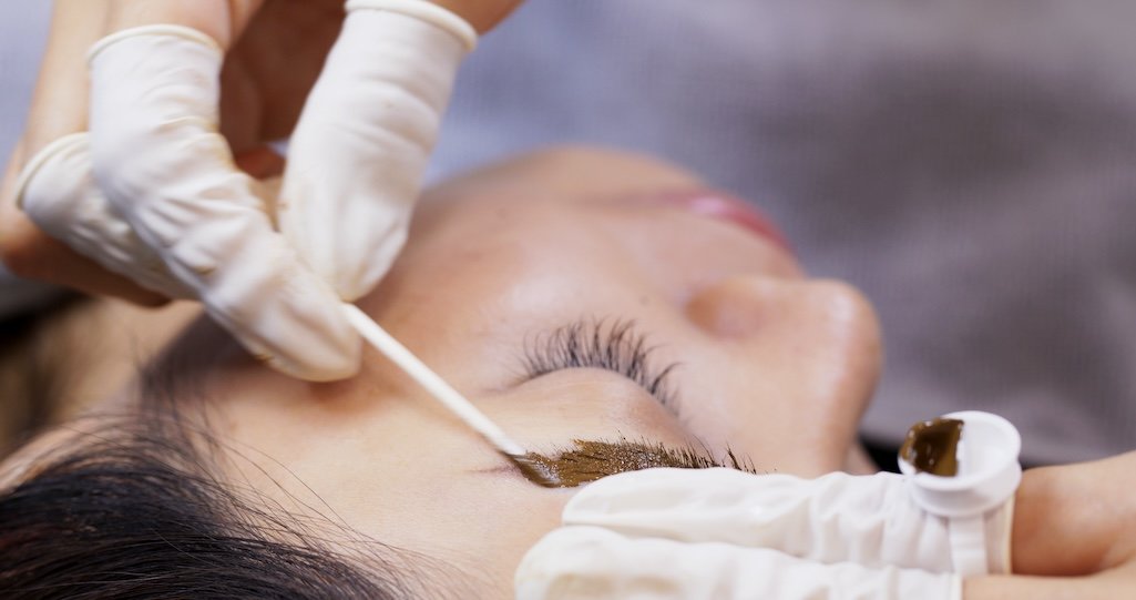 microblading-procedure-master-work-on-woman-eyebr-2025-03-27-00-48-29-utc.jpg