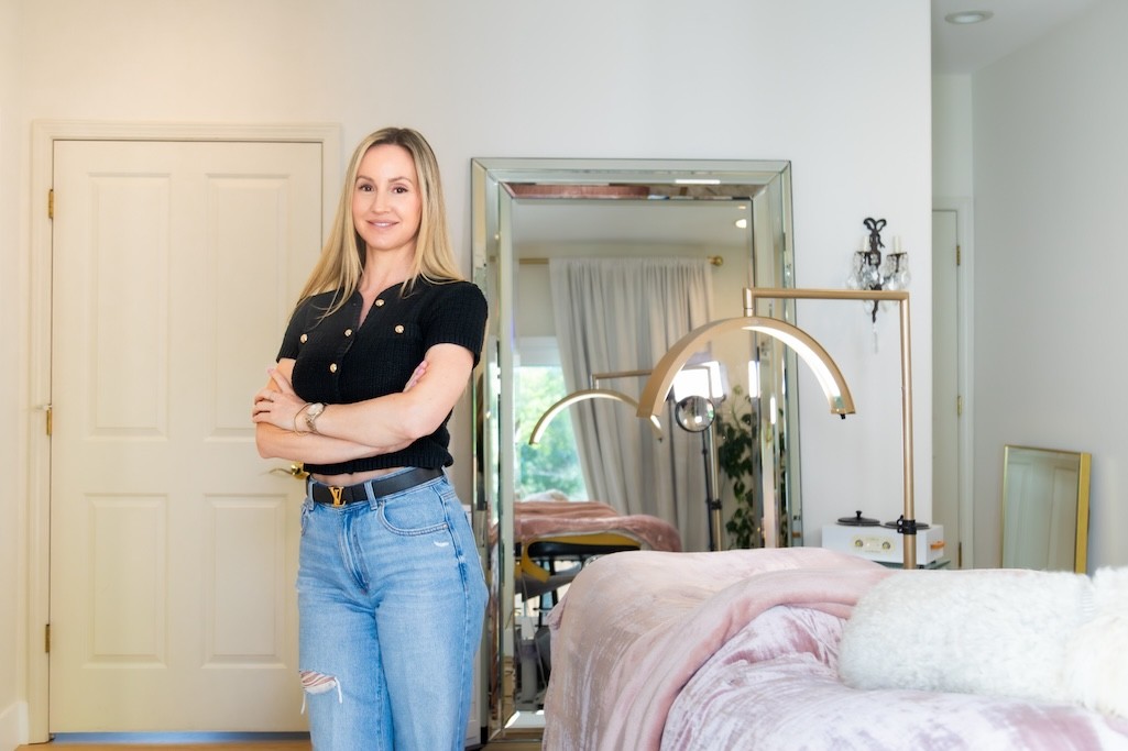 How to Become a Lash Tech: A Step-by-Step Guide to Doing Eyelash Extensions