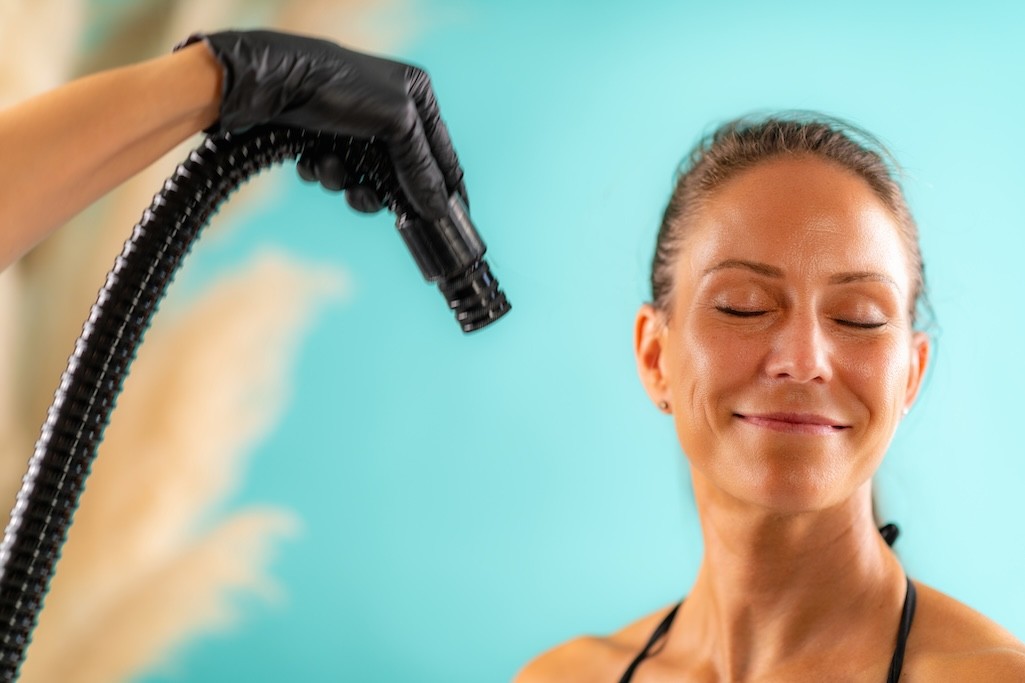 Ready, Set, Glow: The Ultimate Checklist for Mobile Spray Tan Artists