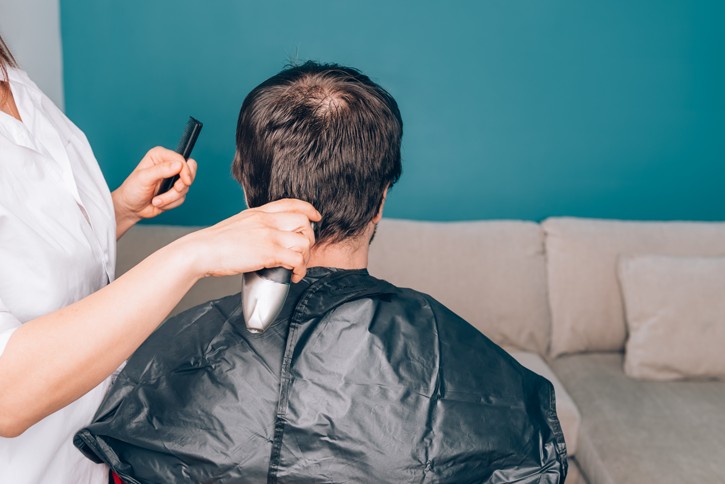 How to Provide a Great Salon Experience While Working Offsite